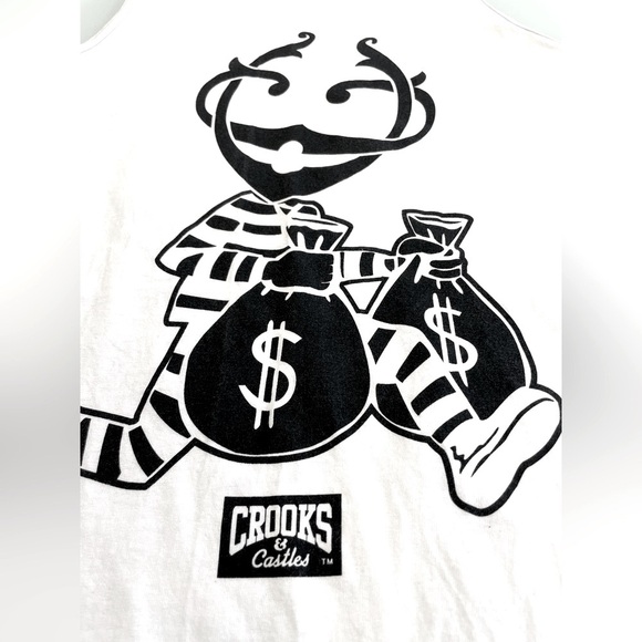 *NEW* Crooks & Castles Money Bags Graphic Tank Top - Picture 2 of 6